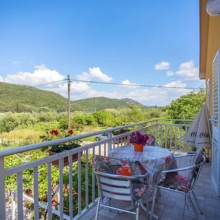 Appartement Yellow House